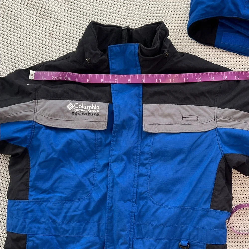 Columbia Black and Blue Sportswear Jacket